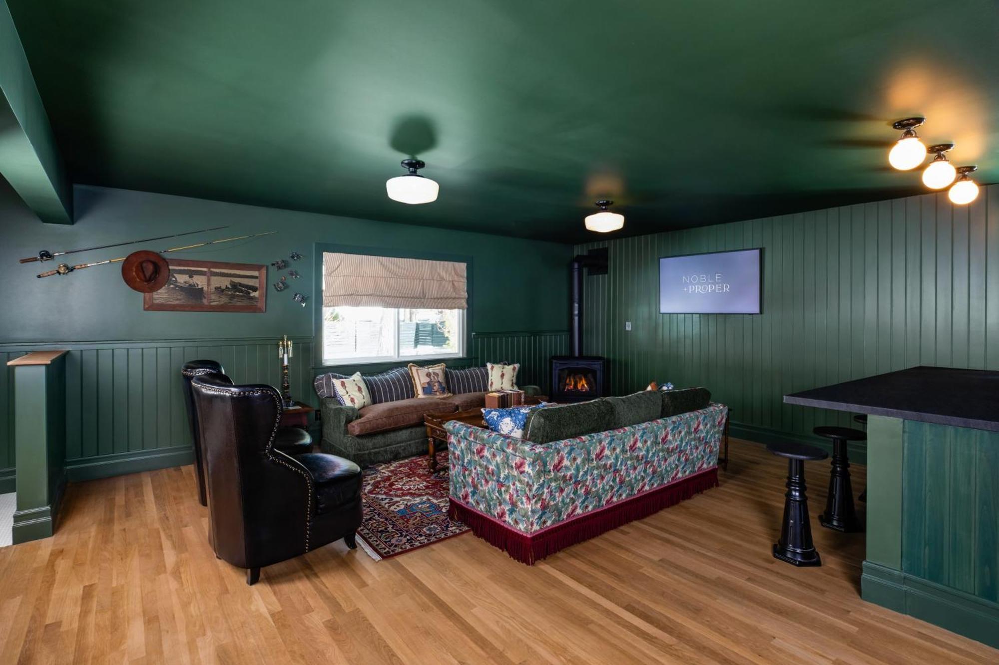 ביג בר לייק Np Boutique Lodge חדר תמונה